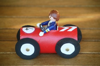 Medium_carrinho-papelao-reciclado-