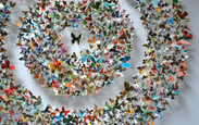 Faca_acontecer_artista-faz-esculturas-com-sobras-de-papel
